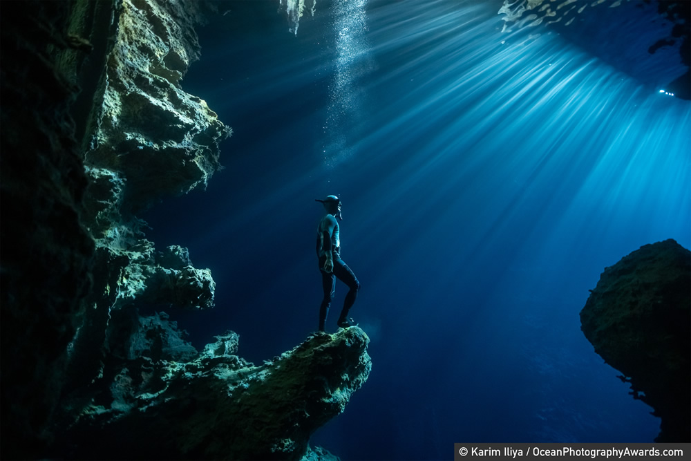 underwater ocean photography by karim iliya