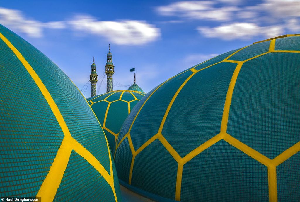architecture photography jamkaran mosque by hadi dehghanpour